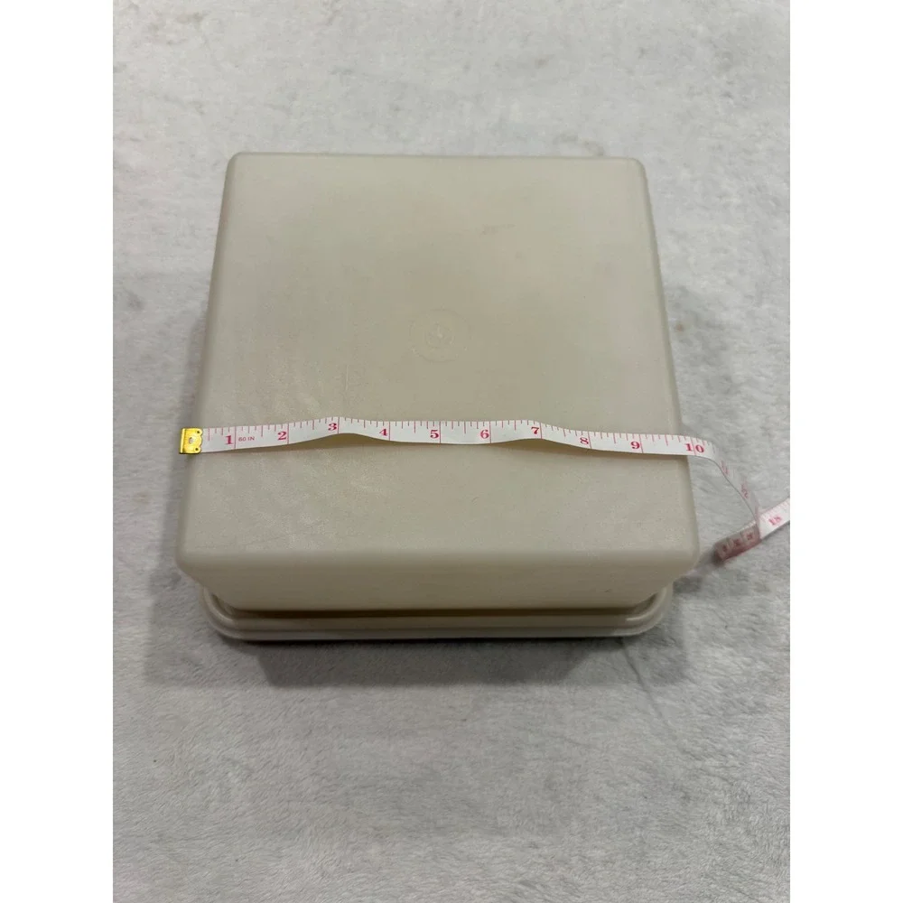 Vintage Tupperware Square Cake Taker 1241-2 Sheer Gold Yellow Food Storage Box